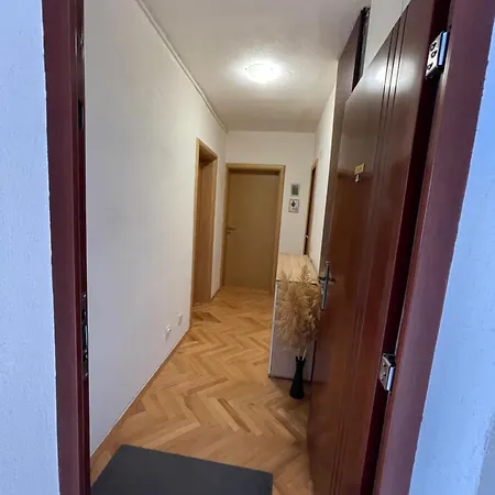 Stan Na Dan Bajna Apartment *